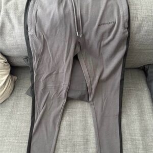 Alphalete Medium Gray Charcoal and Black Men's Slim Casual Gym Workout Joggers